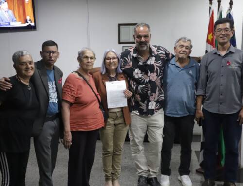 APLAUSOS PARA COMBUCA DA JUDITE
