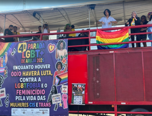 Inês Paz marca presença na 4ª Parada LGBT+ de Arujá